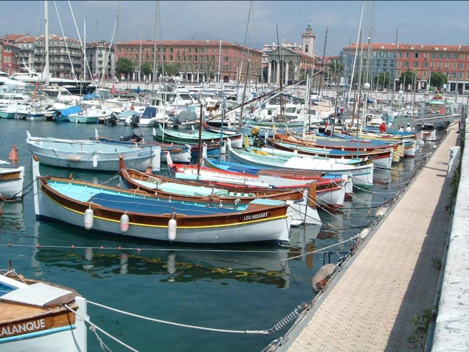 A Deux Pas Du Port Yourhosthelper Ница Екстериор снимка